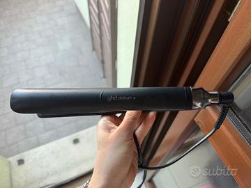 Piastra ghd Platinum+ (Plus) nera