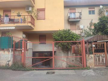 Ampio magazzino di 600 mq a Cruillas