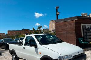 Fiat Strada 1.9 diesel Pick-up