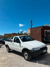 Fiat Strada 1.9 diesel Pick-up