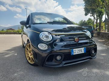 Auto 595 Scorpioneoro anno 2021
