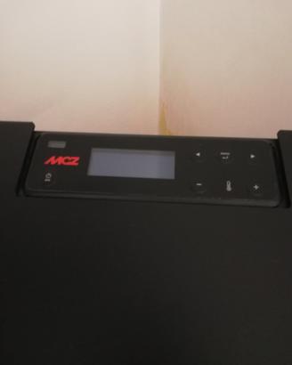 Stufa a pellet ventilata km 10 MCZ