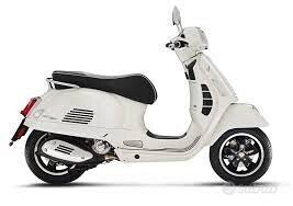 Vespa 310 GTS hpe