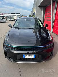 Lynk e co 01