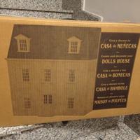 Casa delle bambole stile vittoriano