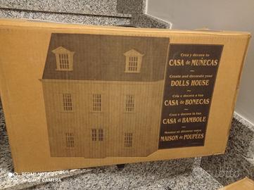 Casa delle bambole stile vittoriano