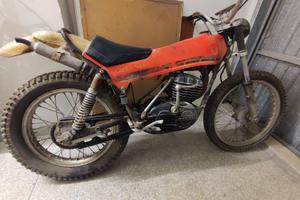 3 moto MONTESA COTA 