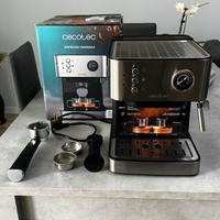 Macchina per caffè professionale CecoTec