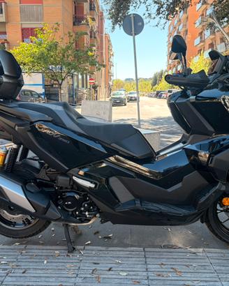 ADV 350 (2025)
