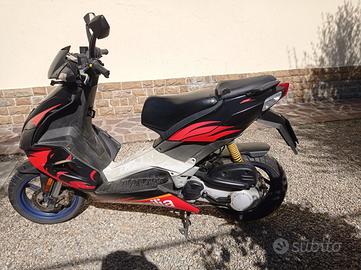 Scooter aprilia SR 50