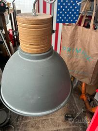 Lampada stile industriale