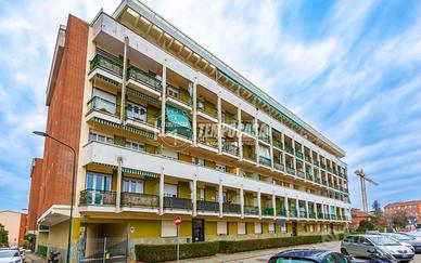 5 LOCALI con CANTINA e BOX