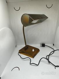 lampada ministeriale