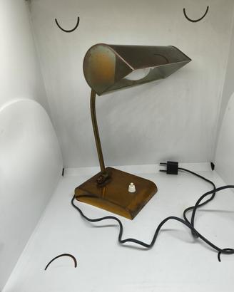 lampada ministeriale