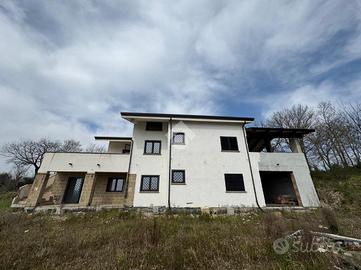 VILLA SINGOLA A RUVIANO