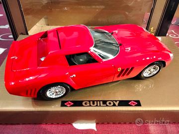 FERRARI GTO 1964 ref. 67525 scala 1:18 Guiloy Gold