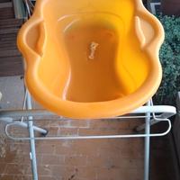 Tinozza bagnetto bimbi con trespolo
