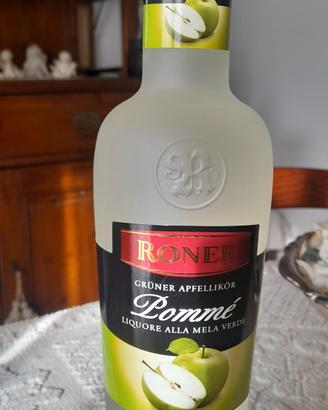 Liquore alla mela verde Pomme'