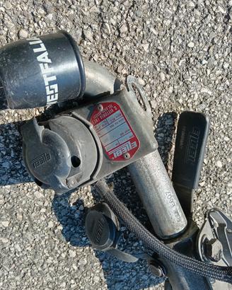 gancio traino estraibile