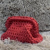 Crochet clutch bag corallo