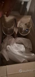 decanter con 2 bicchieri 