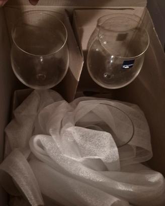 decanter con 2 bicchieri 