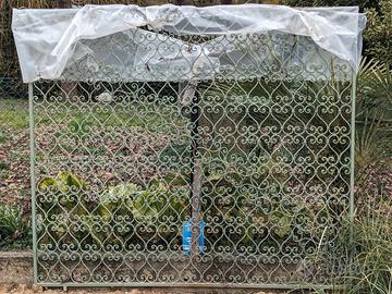 Parete divisoria in ferro pieno forgiato e battuto