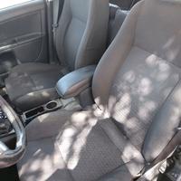 sedili ford mondeo