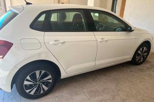 Volkswagen polo 1.0  95cv
