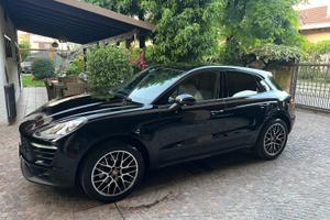 PORSCHE MACAN BEN TENUTA