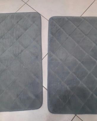 2 tappeti bagno