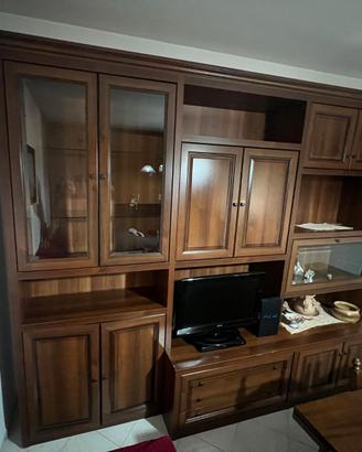 PARETE ATTREZZATA IN LEGNO TINTA NOCE