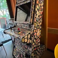 cabinato anni 90 con 3000 giochi