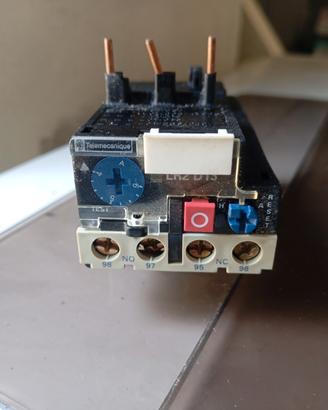 relè termico telemecanique nuovo 