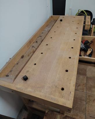 Banco da lavoro in legno