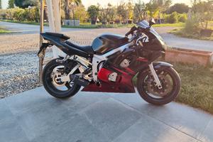 Yamaha r6