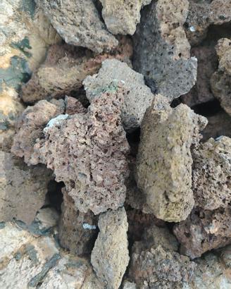 pietra lavica del etna 
