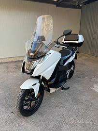 HONDA INTEGRA 750 2017