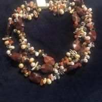 Collane di pietre dure