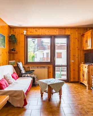 Casa Santerini | Caldo Rifugio e Vista sul Cimone