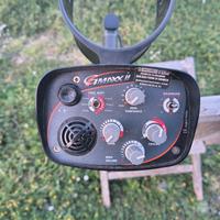 Metal detector