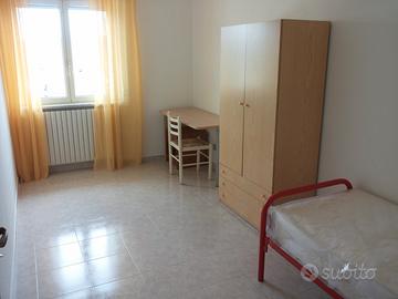 Appartamento per studentesse 200 mt da unikore