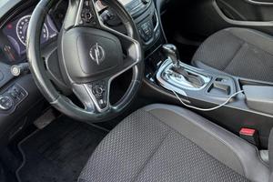 Opel insignia 2.0 cdti
