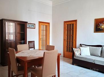 Paternò - casa indipendente arredata