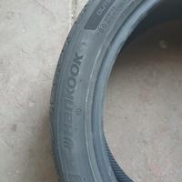 Gomme hankook 255/40 r 20