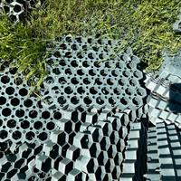 Piastrelle stabilizzatrici ghiaia/erba