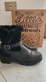 Stivaletto invernale nero donna