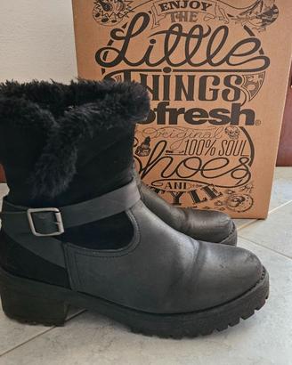 Stivaletto invernale nero donna