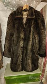 Pelliccia ecologica mai messa