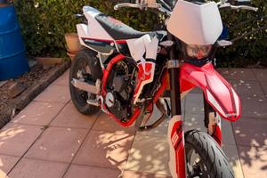 SWM SM125R